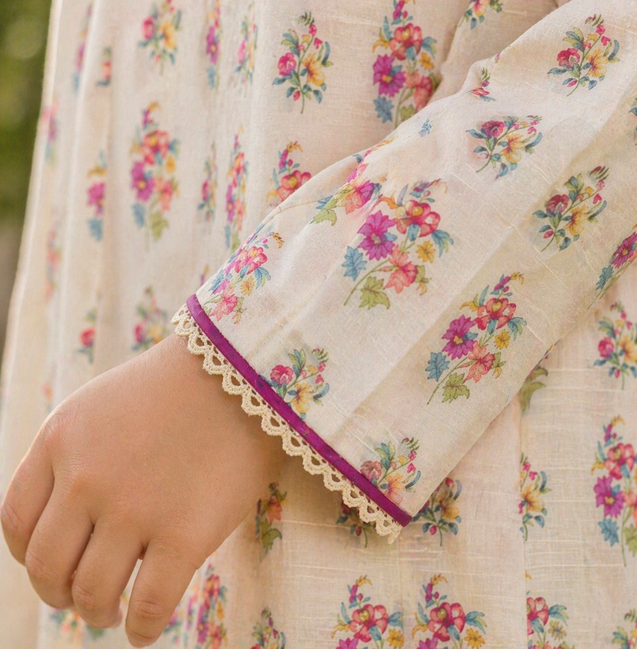 Off-White Floral (2-Pcs) Cotton Suit For Girls